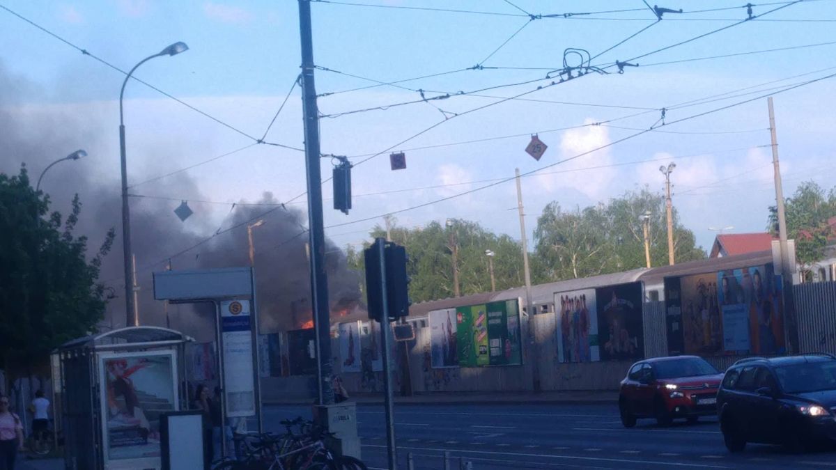 Požar u Branimirovoj u Zagrebu, gorio je vlak