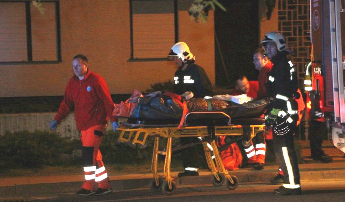 PROBILI BETONSKU OGRADU, IZ AUTA ISPAO MOTOR U Požegi teško ozlijeđena tri mladića