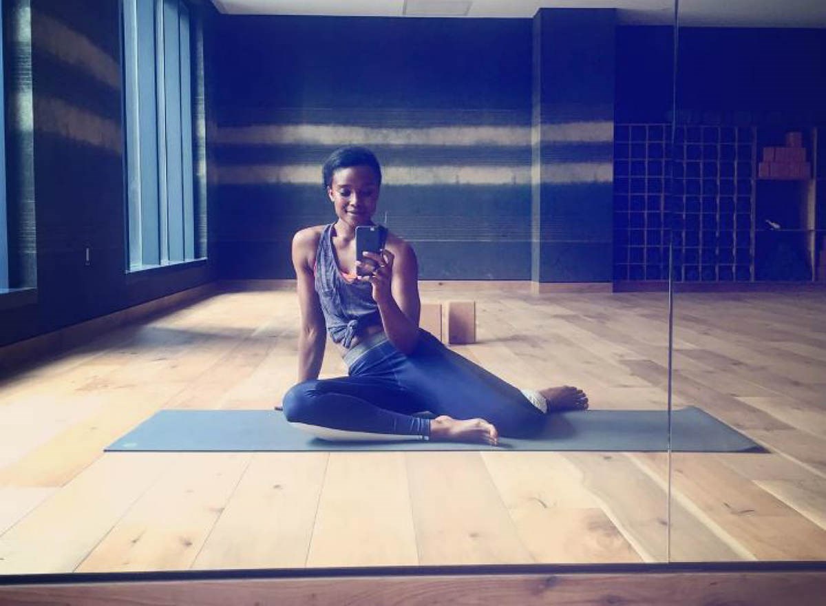 Prelijepa trenerica otkrila 1 vježbu zbog koje njena guza nikada nije bila čvršća