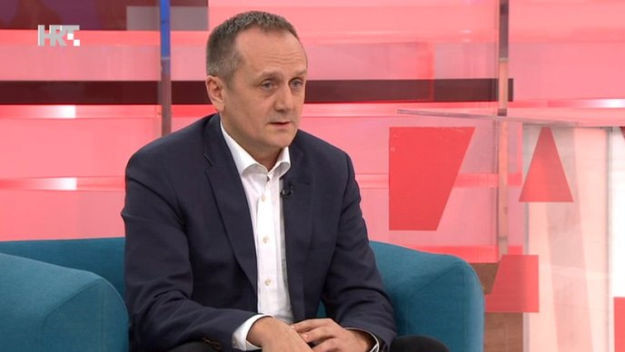 Prgomet: Vlada ne funkcionira, priučeni politički laboranti provode eksperiment