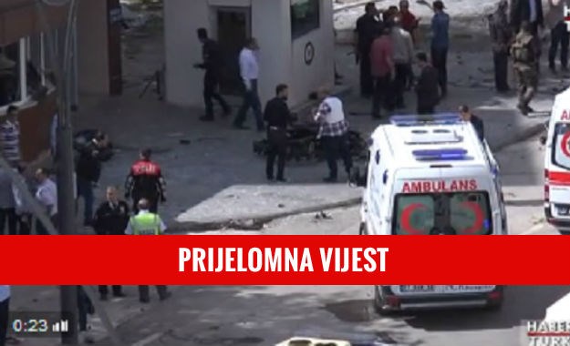 U dva napada u Turskoj četvero poginulih i najmanje 27 ozlijeđenih