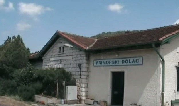 Skandal u Primorskom Dolcu: Referentica tri godine potkradala Općinu