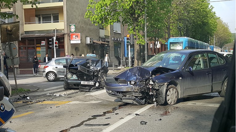 Teška prometna nesreća kod Črnomerca