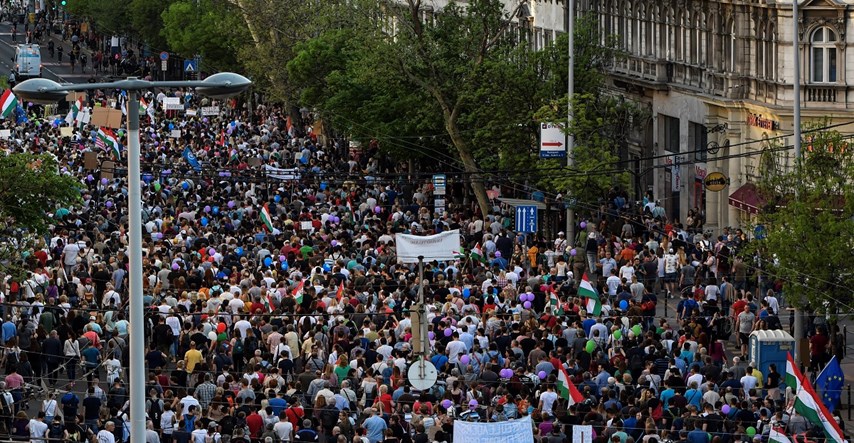 30 tisuća Mađara marširalo Budimpeštom protiv Orbana