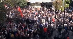 Istanbul: Prosvjednici protiv ruske intervencije u Siriji jajima zasuli pogrešnu zgradu
