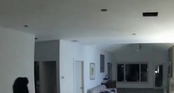 VIDEO Strašna snimka kućne kamere: Jeziva provalnica šeće kućom dok vlasnica spava
