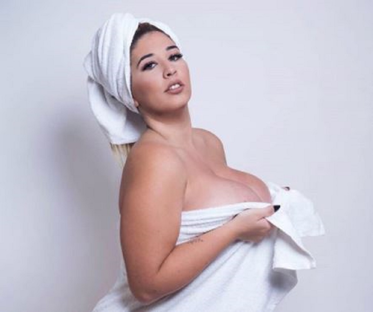 FOTO Bujna manekenka izgubila 150 tisuća pratitelja na Instagramu zbog "brutalno iskrenih fotki"