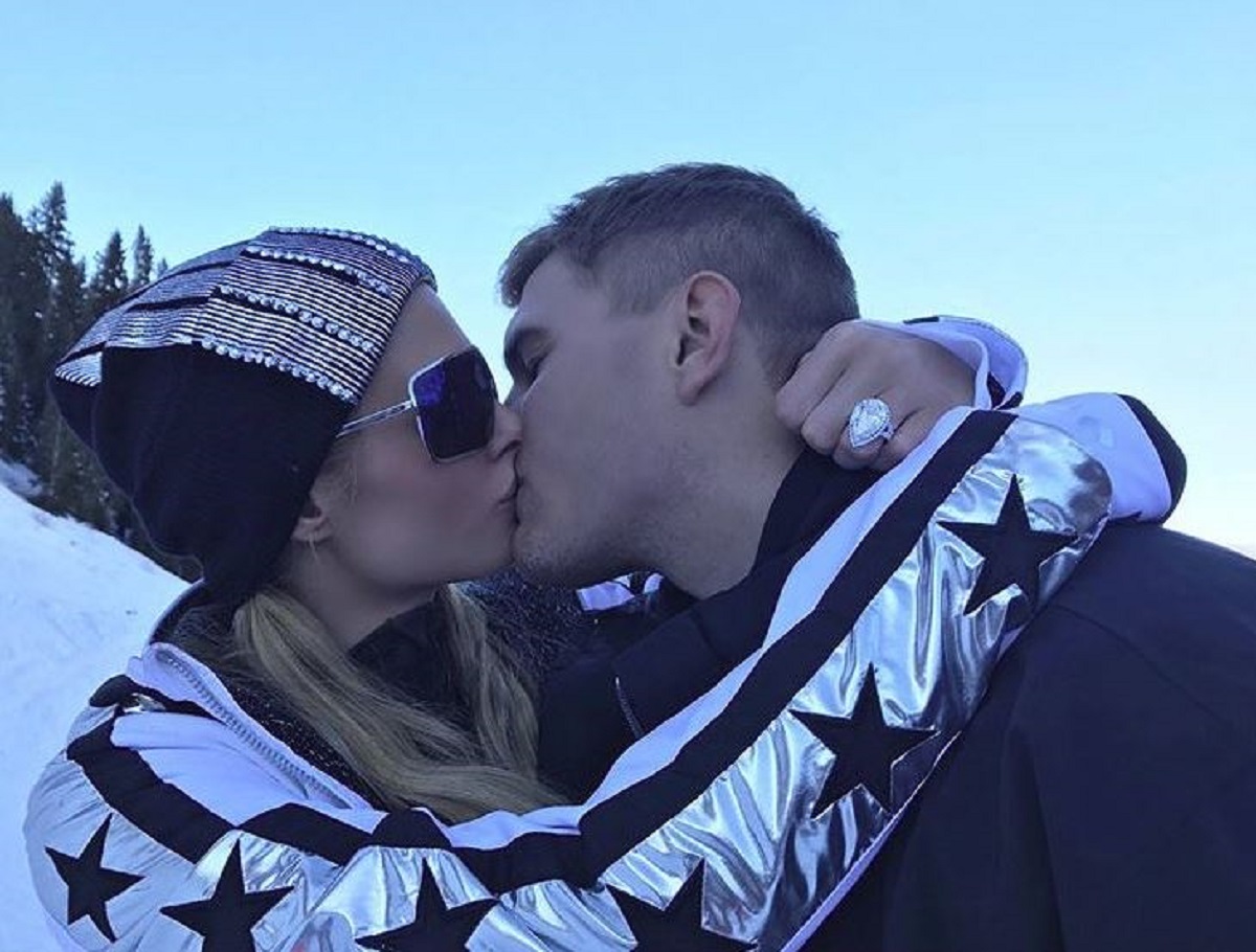 VIDEO Glumac zaprosio bogatu nasljednicu, prsten od dva milijuna dolara i nju je oborio s nogu