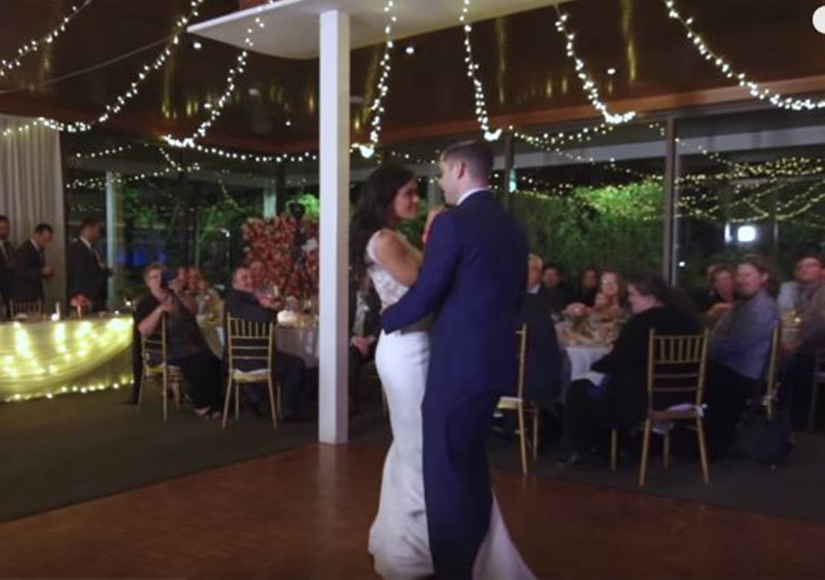 VIDEO Prvi ples koji je oduševio svijet: Počeli su lagano, a onda je uslijedilo iznenađenje