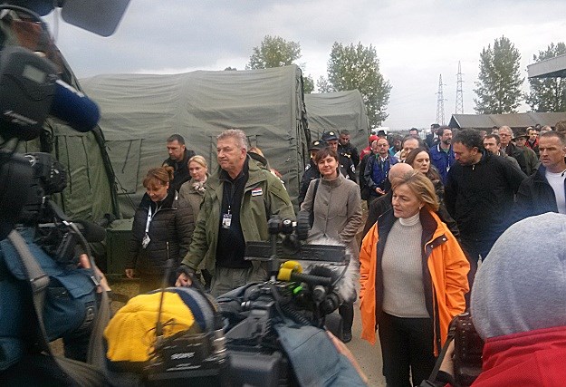 Opatovac se zatvara, sutra u Slavonski Brod stiže prvi vlak s izbjeglicama