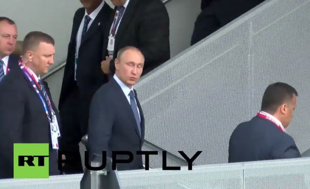 Kad Putin pošalje pusu okupljenim obožavateljima