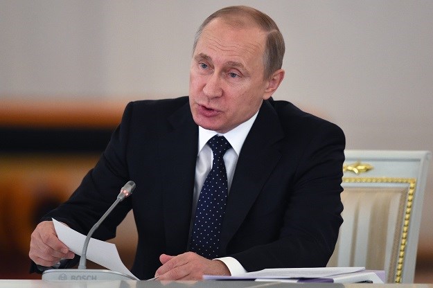 Putin: Nije mi jasno kako je 200 Rusa uspjelo pretući tisuće Engleza