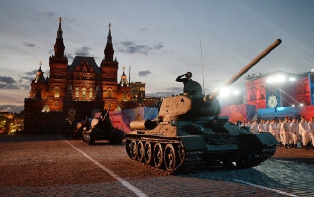 VIDEO Demonstracija moći u režiji Putina: Pogledajte spektakularnu vojnu paradu u Moskvi