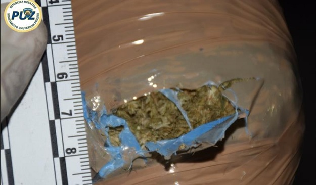 Policija od 29-godišnjaka u Zagrebu zaplijenila preko 10 kilograma marihuane