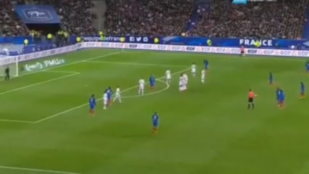 Dimitri Payet je čudo: Bilićev miljenik zabio golčinu iz prvog dodira s loptom