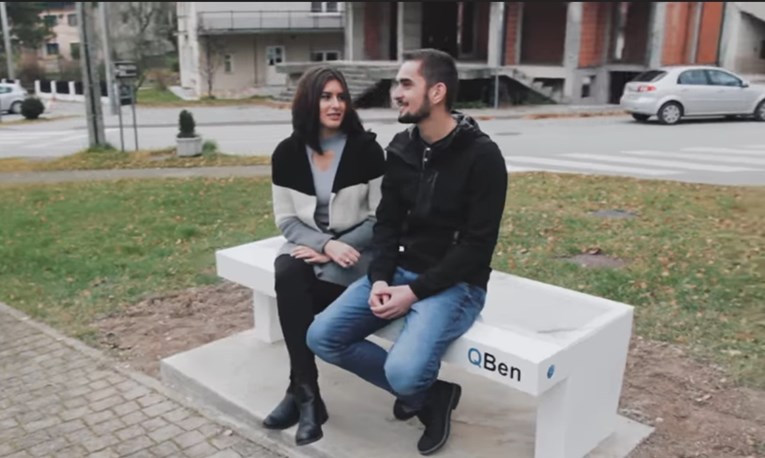 19-godišnjak pokrenuo crowdfunding kampanju za proizvodnju pametne klupe