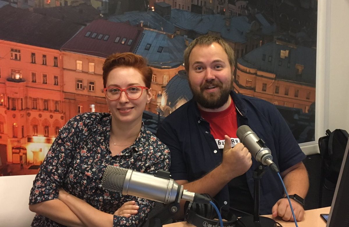 Napadnuta ruska novinarka poznata po kritiziranju Putina, muškarac ju je ubo nožem u vrat