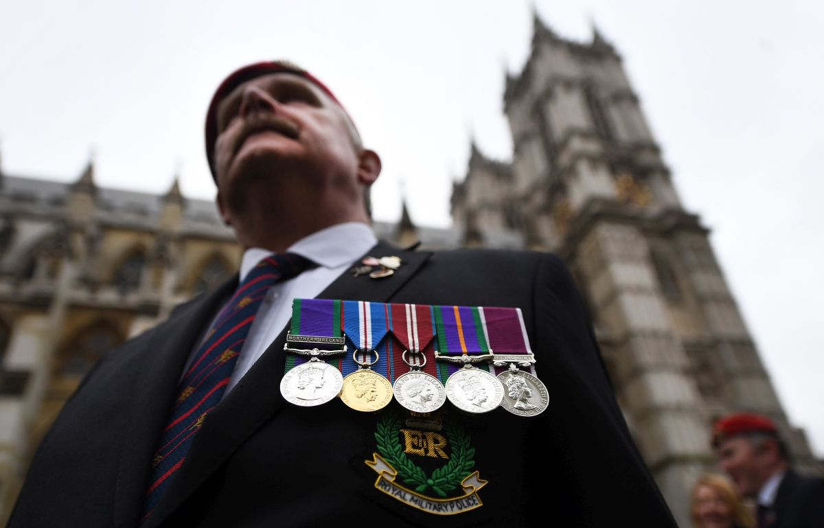 Britanija i Francuska obilježile 99. obljetnicu kraja Prvog svjetskog rata, BBC nakratko prekinuo emitiranje