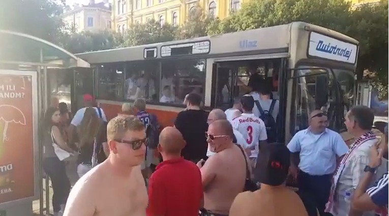 Pogledajte marš Salzburgovih navijača prema Rujevici