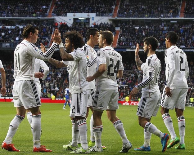 Real Madrid rutinskim slavljem nad Deportivom zadržao vrh Primere