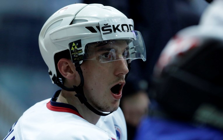 TRI GOLA U 21 SEKUNDU Pogledajte prvu pobjedu hrvatskih hokejaša na Svjetskom prvenstvu