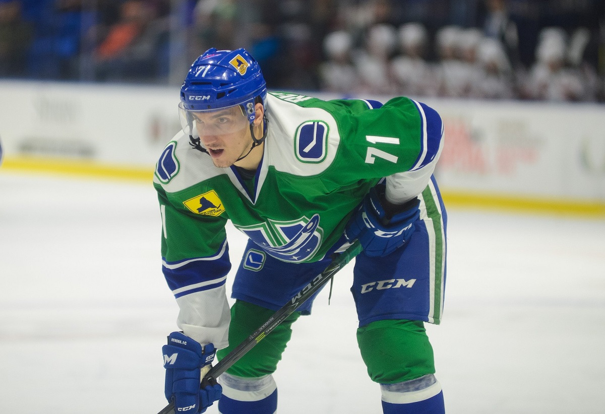 JEDINI HRVAT U NHL-u Borna Rendulić debitirao za Vancouver Canuckse