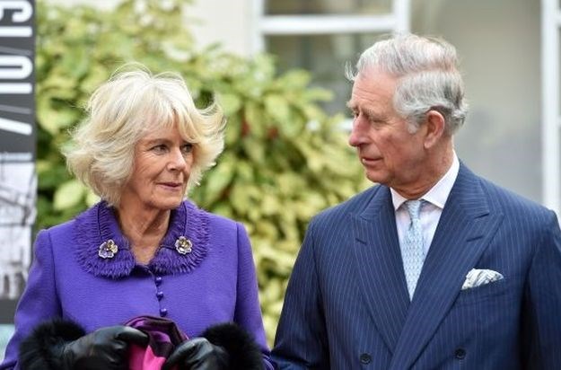 Ponovno uhvaćen u preljubu: Princ Charles varao Camillu