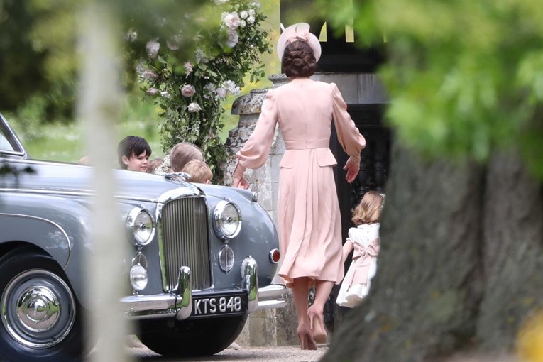 Princ George i princeza Charlotte na vjenčanju Pippe Middelton najslađi su prizor dana