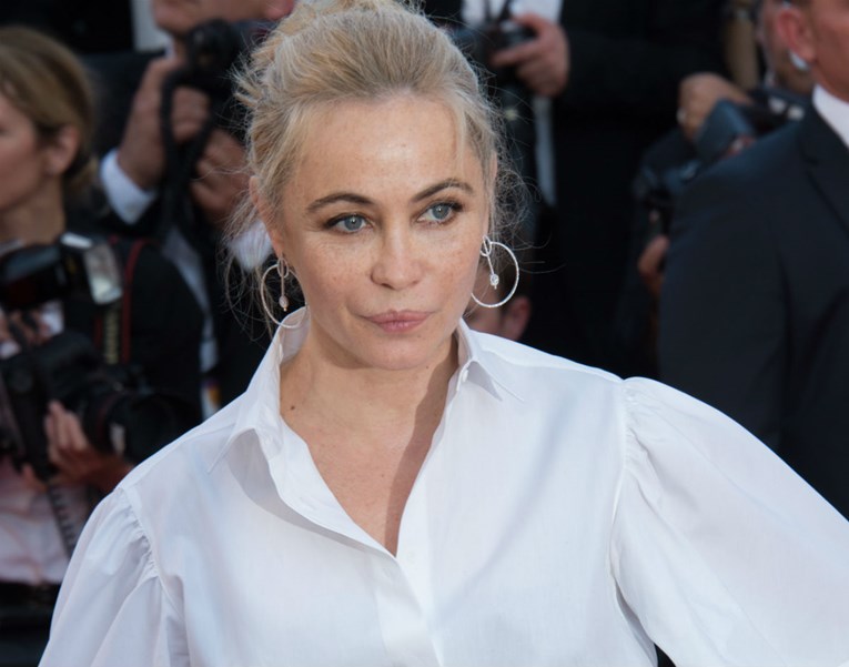 Deformirano lice poznate francuske glumice šokiralo Cannes