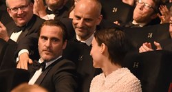 VIDEO Joaquin Phoenix potvrdio da je u vezi s jednom od najpopularnijih holivudskih glumica