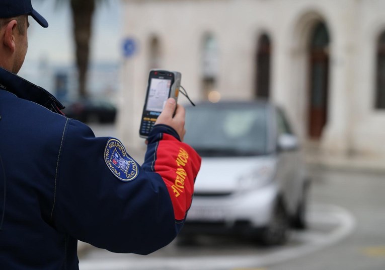 Pola komunalnih redara u Splitu više ne želi raditi svoj posao