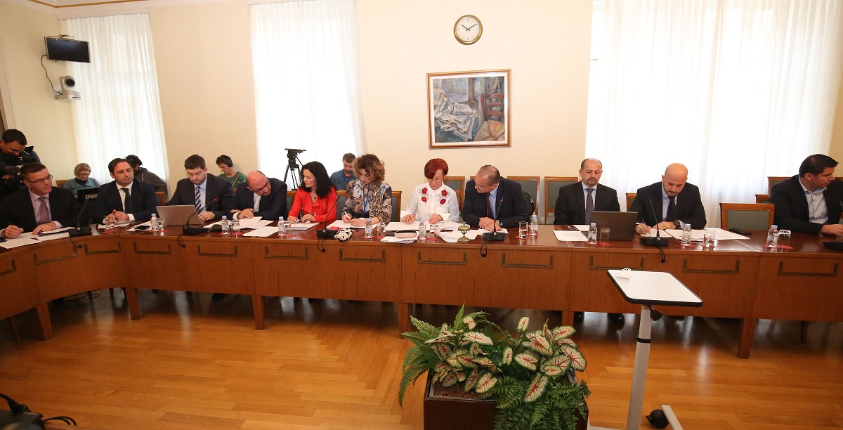 HDZ traži gašenje povjerenstva za Agrokor, MOST i SDP: "HDZ-ovci su unaprijed sve znali"