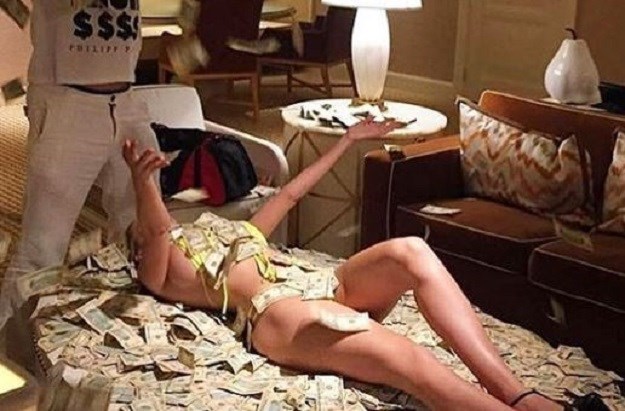 FOTO Seksaju se na hrpi novca: Singapurski bogati klinci s Instagrama zgražaju svijet