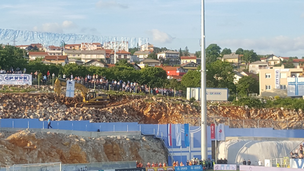 KRENUO JE HNL Sezona bi mogla biti povijesna, publika se vraća na stadione!