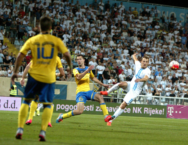 Rijeka nulom s Interom propustila iskoristiti nulu na Poljudu i poravnati se s Dinamom na vrhu