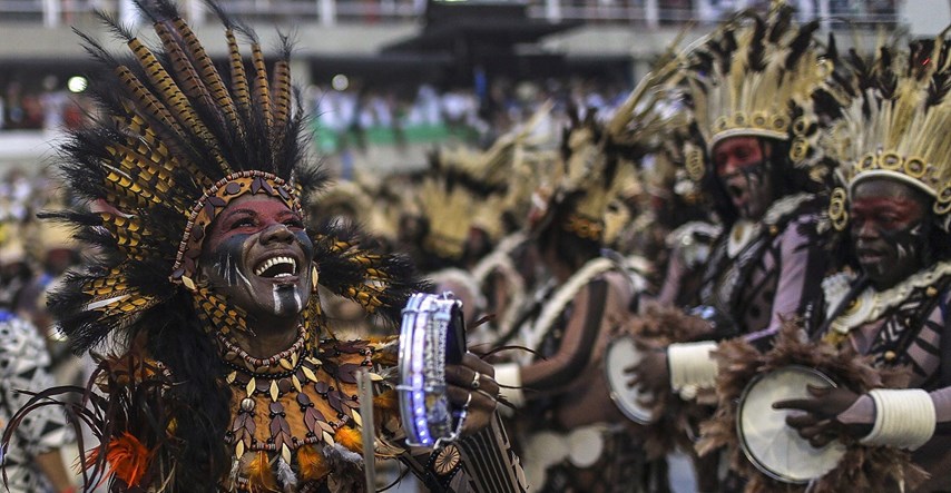 Neispravna platforma na karnevalu u Rio de Janeiru zgnječila 20 ljudi uza zid