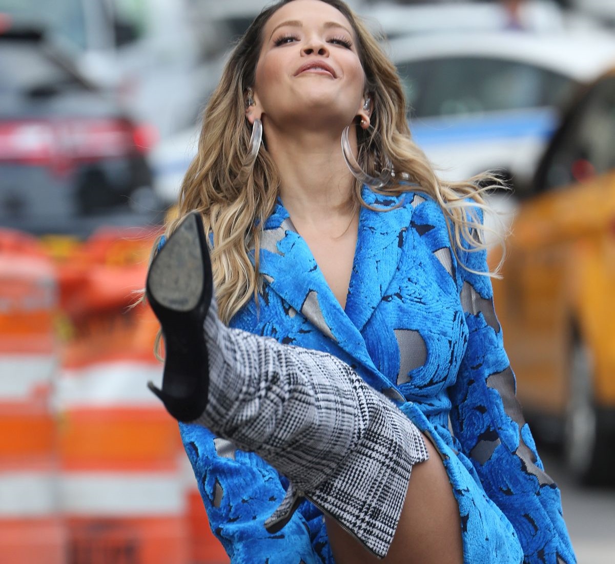 FOTO Rita Ora podigla nogu i pokazala međunožje