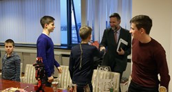 Ministar Barišić primio mlade hrvatske robotičare
