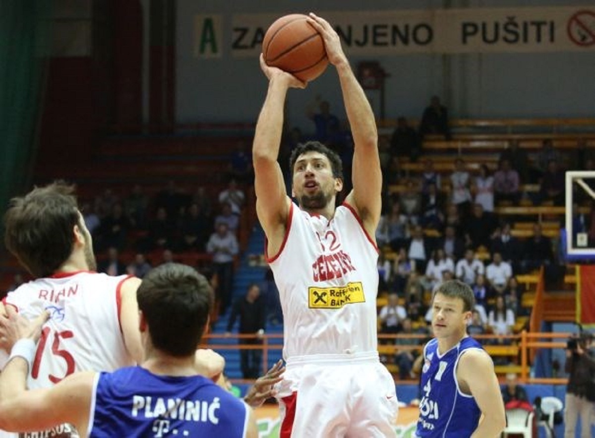 CEDEVITA ŽELI PREKINUTI DOMINACIJU ZVEZDE Kapetan Hrvatske vraća se u Zagreb kod omiljenog trenera