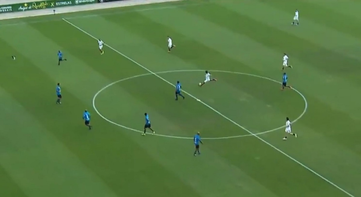 Ronaldinho zabio sa svoje polovice