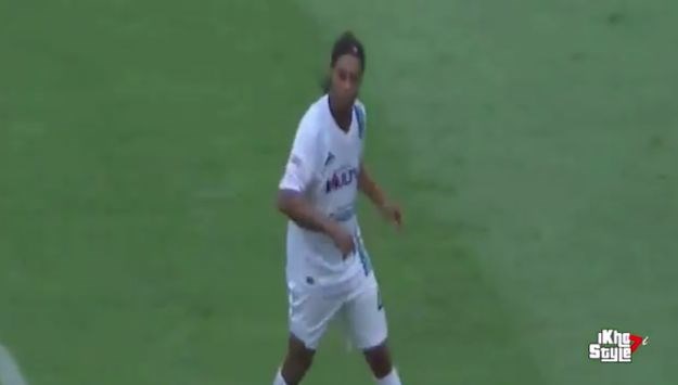 Majstor ostaje majstor: Pogledajte što može Ronaldinho za samo šest minuta