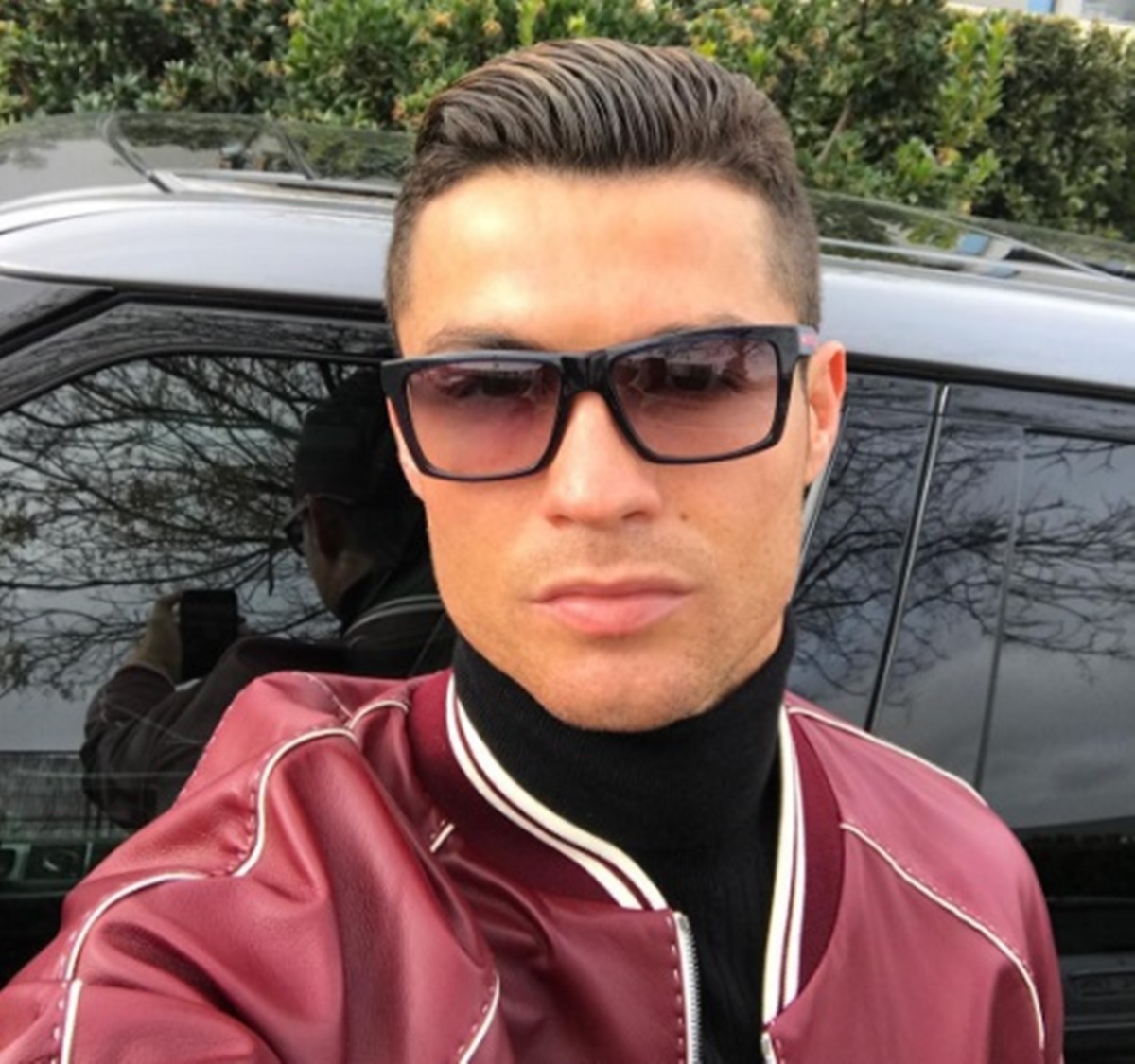 FOTO Cristiano Ronaldo pozirao s torbicom i šokirao navijače
