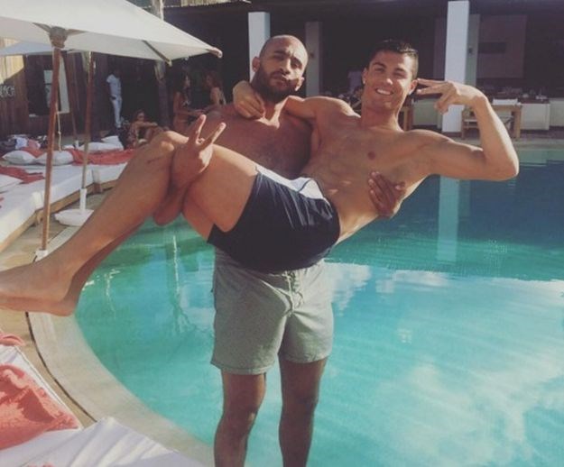 Francuski voditelj tvrdi: Priče o curama su laž, ovo je dečko Cristiana Ronalda