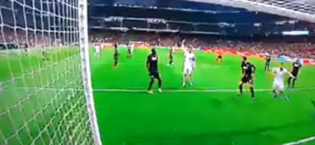 VIDEO Ronaldo oduševio igrom, a onda zbunio svijet neobičnom gestom