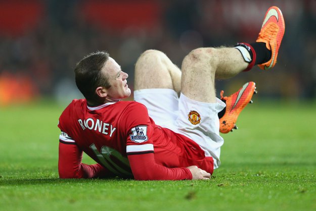 Težak udarac za United: Rooney dva mjeseca izvan travnjaka