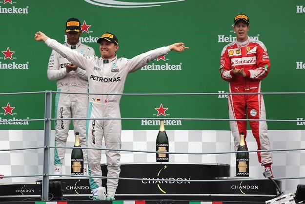 Rosbergu pobjeda u Singapuru i vodstvo u poretku