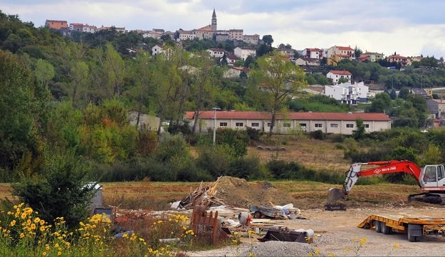 "Pravo na čisti grad" protiv gradnje velike kompostane u Buzetu