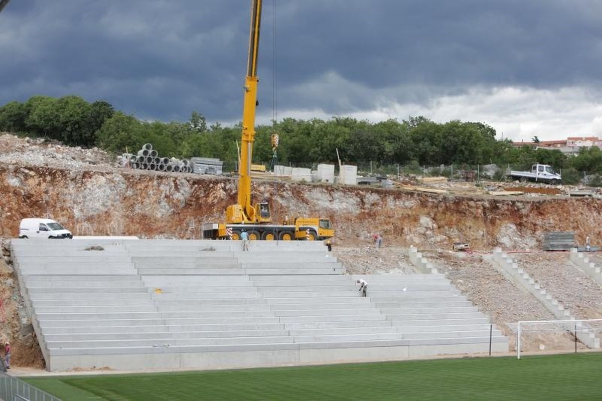 RIJEKIN NOVI STADION ZA LIGU PRVAKA U rekordnom roku niče veća Rujevica