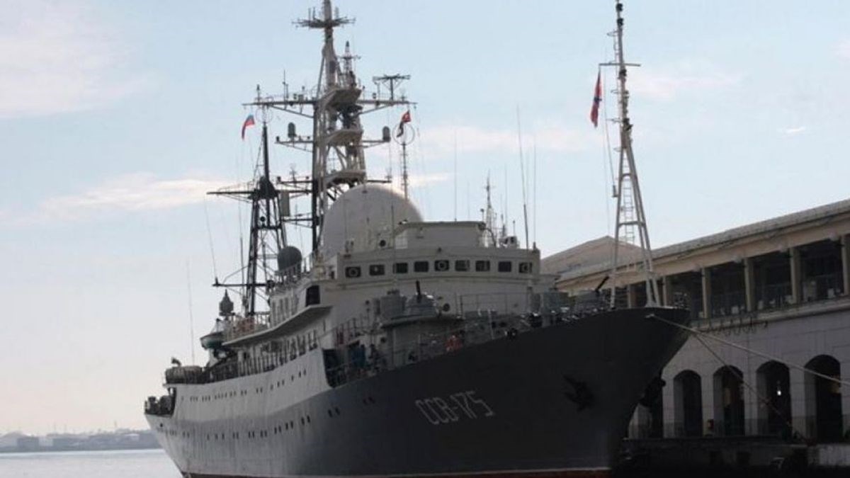 Ruski špijunski brod sad 50 km od američke podmorničke baze, prati ga obalna straža