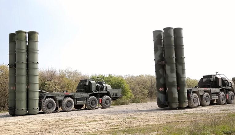 VIDEO Pogledajte kako izgleda moćni ruski raketni sustav S-400